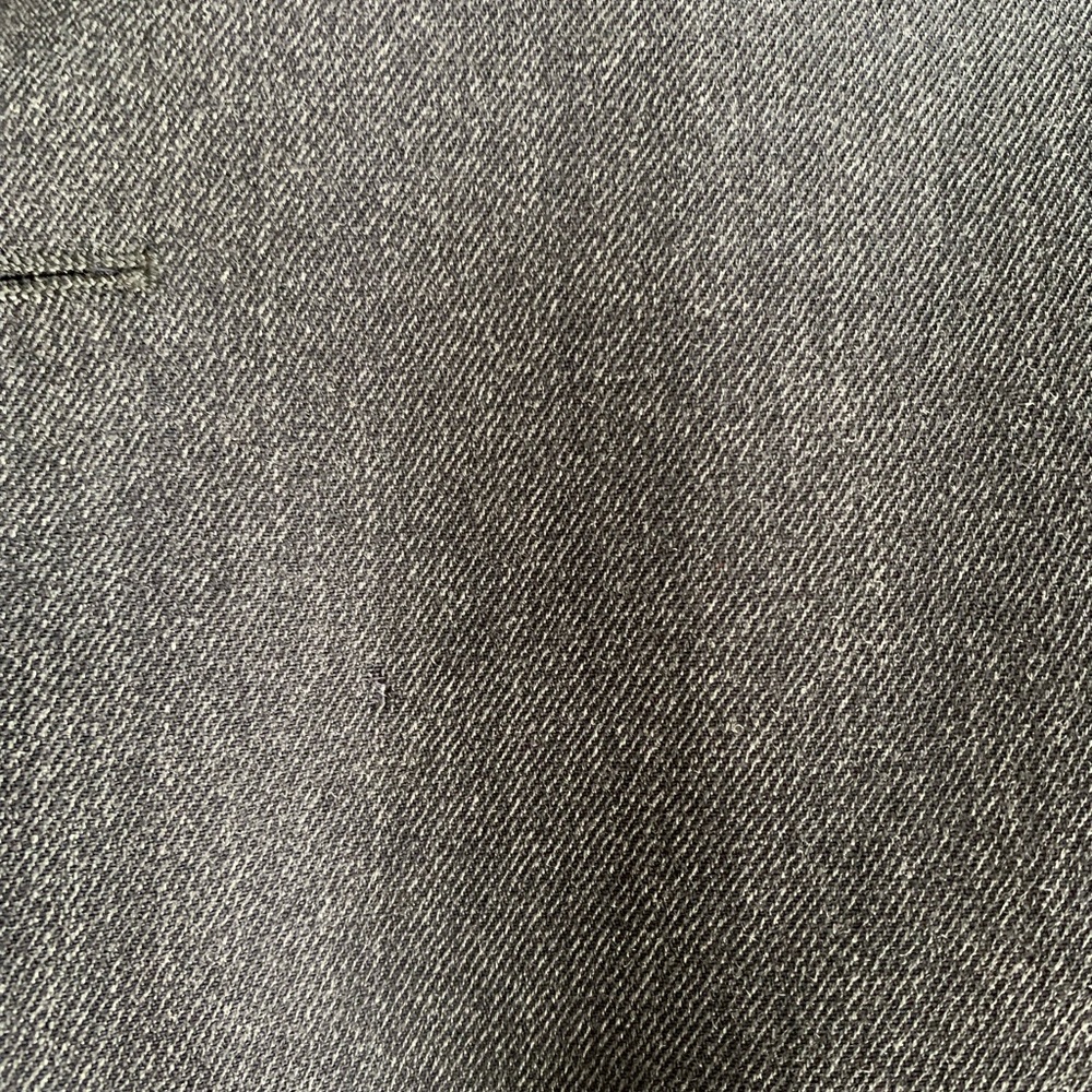 Ermenegildo Zegna Men’s Gray Wool Suit 48R(EU58) - Made In Switzerland- Flaws - Picture 14 of 15